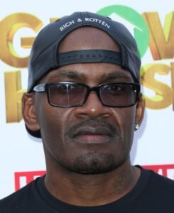 Shawn Fonteno as Franklin Clinton
